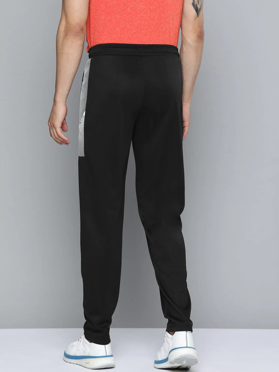 Alcis Mens Black Solid Fitness Track Pants - Comfortable Athletic Wear for Training and Leisure