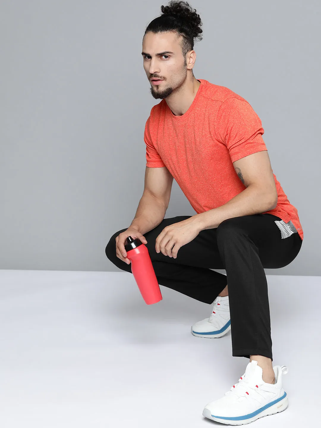 Alcis Mens Black Solid Fitness Track Pants - Comfortable Athletic Wear for Training and Leisure