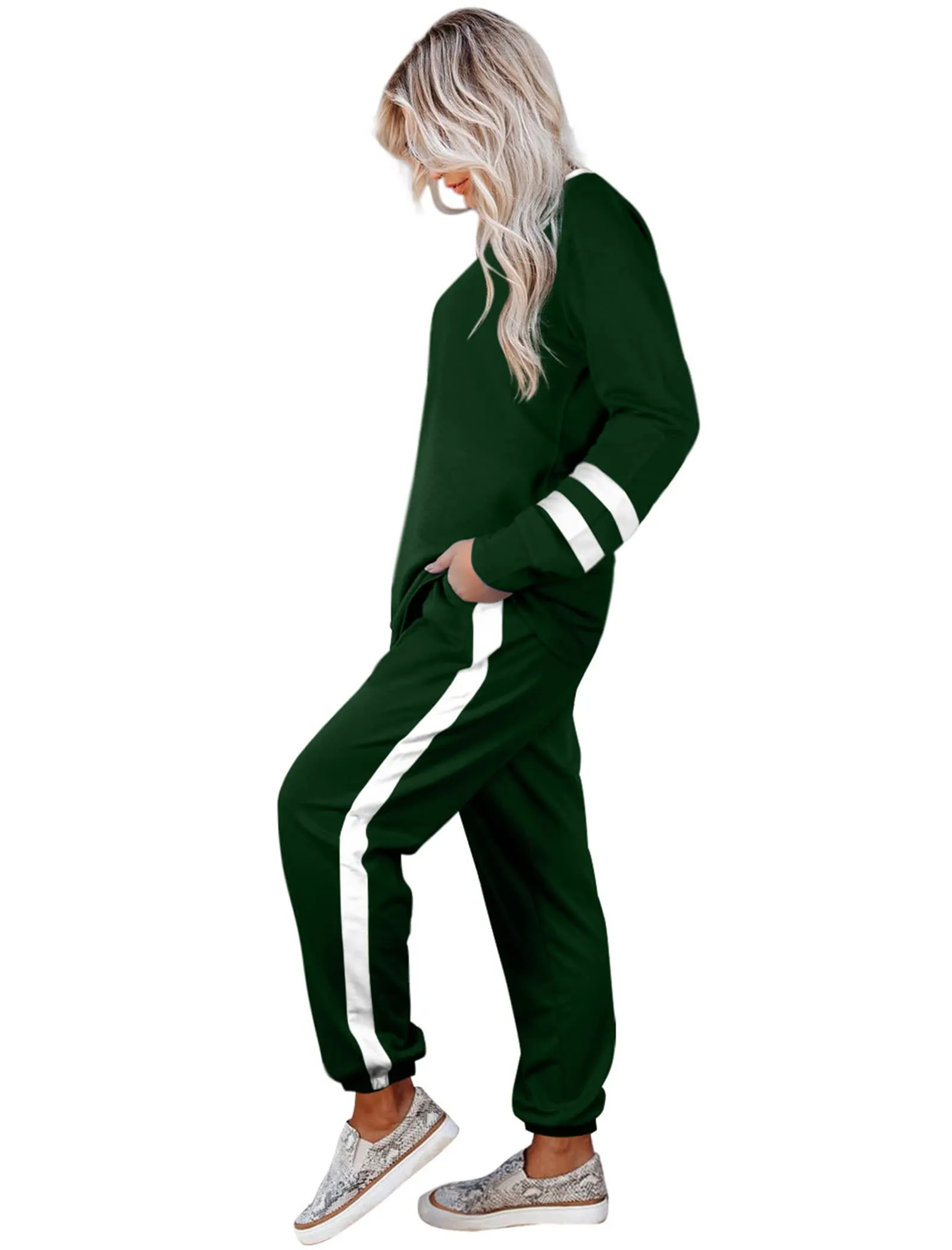 Aloodor Sweatsuit for Women 2 Piece Outfits for Womens Crewneck Sweatshirts Pullover