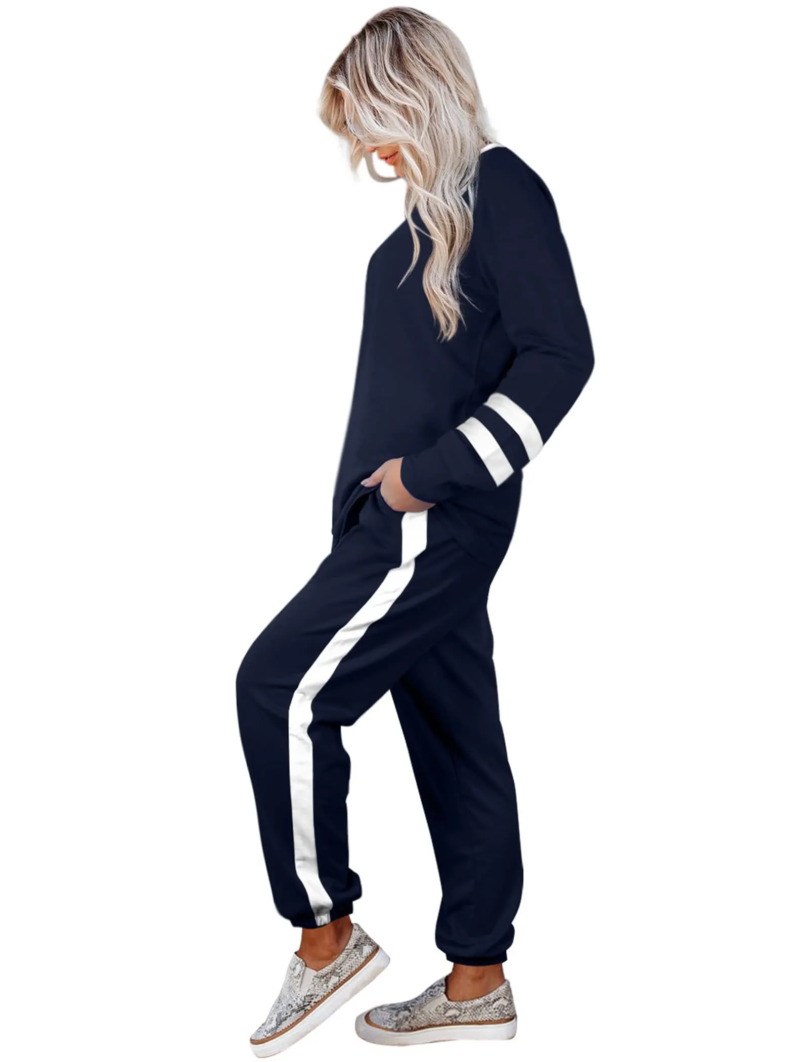 Aloodor Sweatsuit for Women 2 Piece Outfits for Womens Crewneck Sweatshirts Pullover