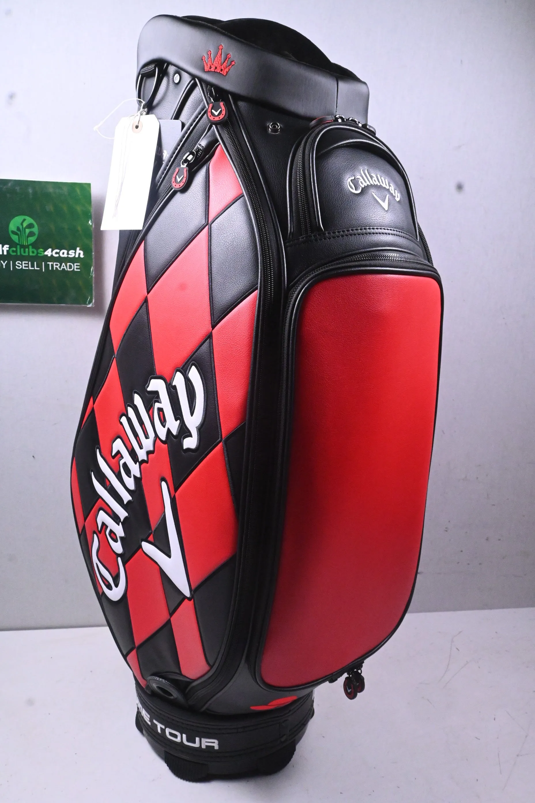 Callaway 2024 PGA Championship Tour Bag / 6-Way Divider / Black & Red