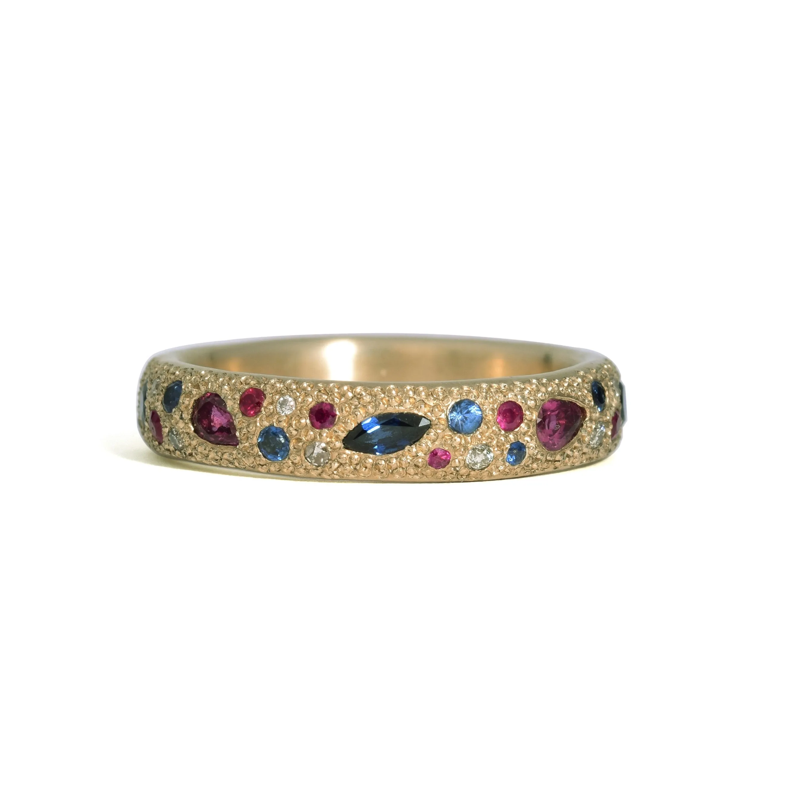 Eternal Love 'Golden' Ring - Suzi Zutic
