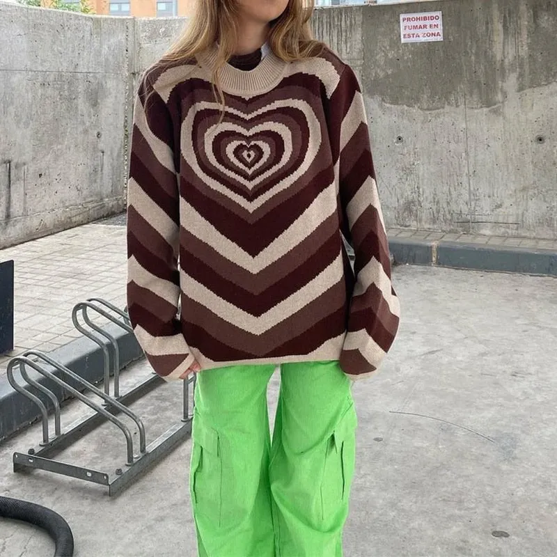 HEART PRINT SWEATER
