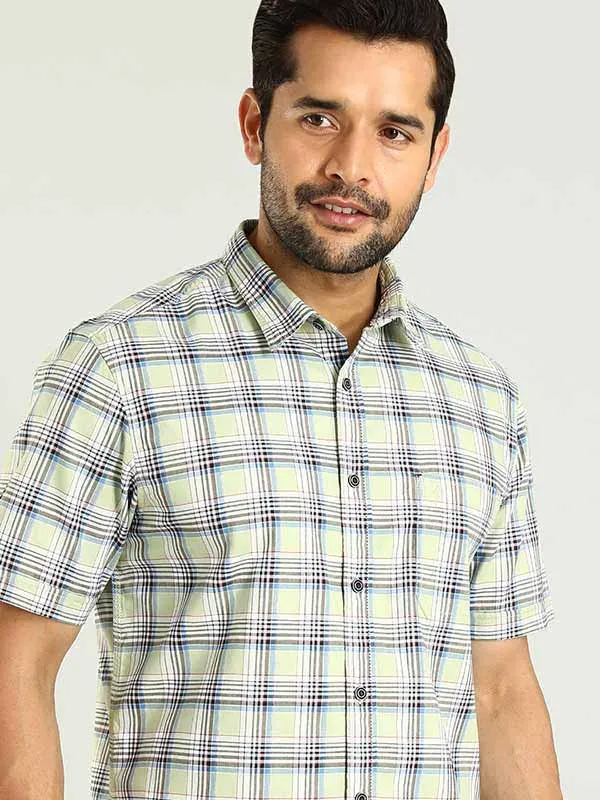 Men Checked Half Sleeve Cotton Shirt