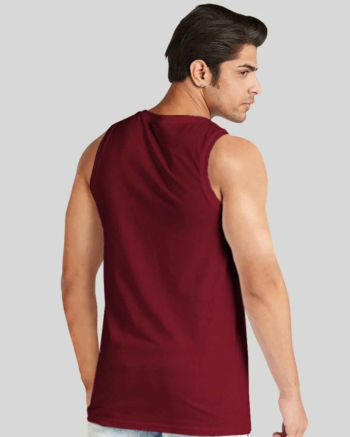 Men Maroon Typography Graphics Printed Vest