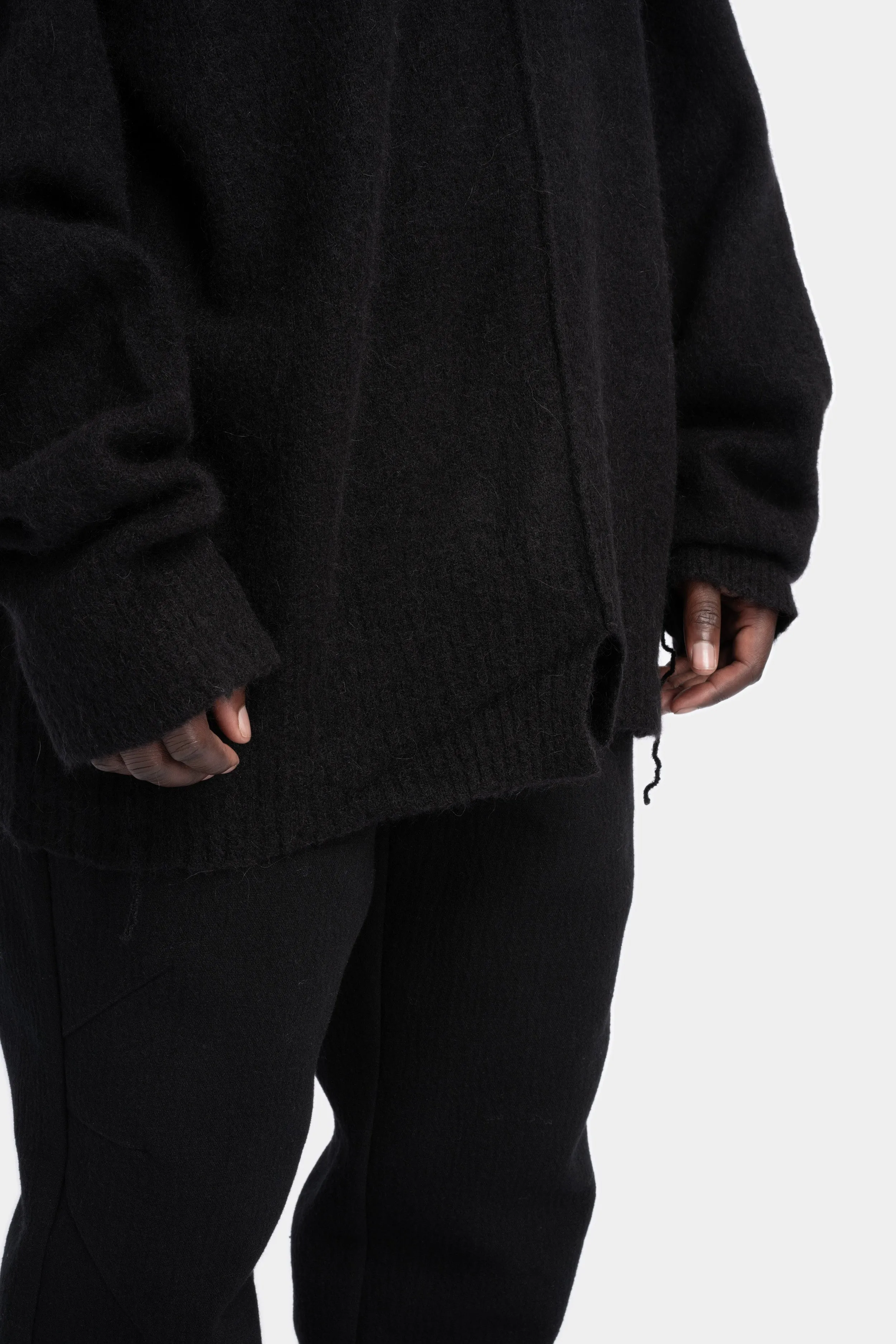 Piped seams turtleneck knit sweater