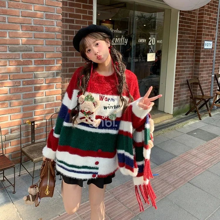Sweet Christmas Style Color Stitching Round Neck Sweater