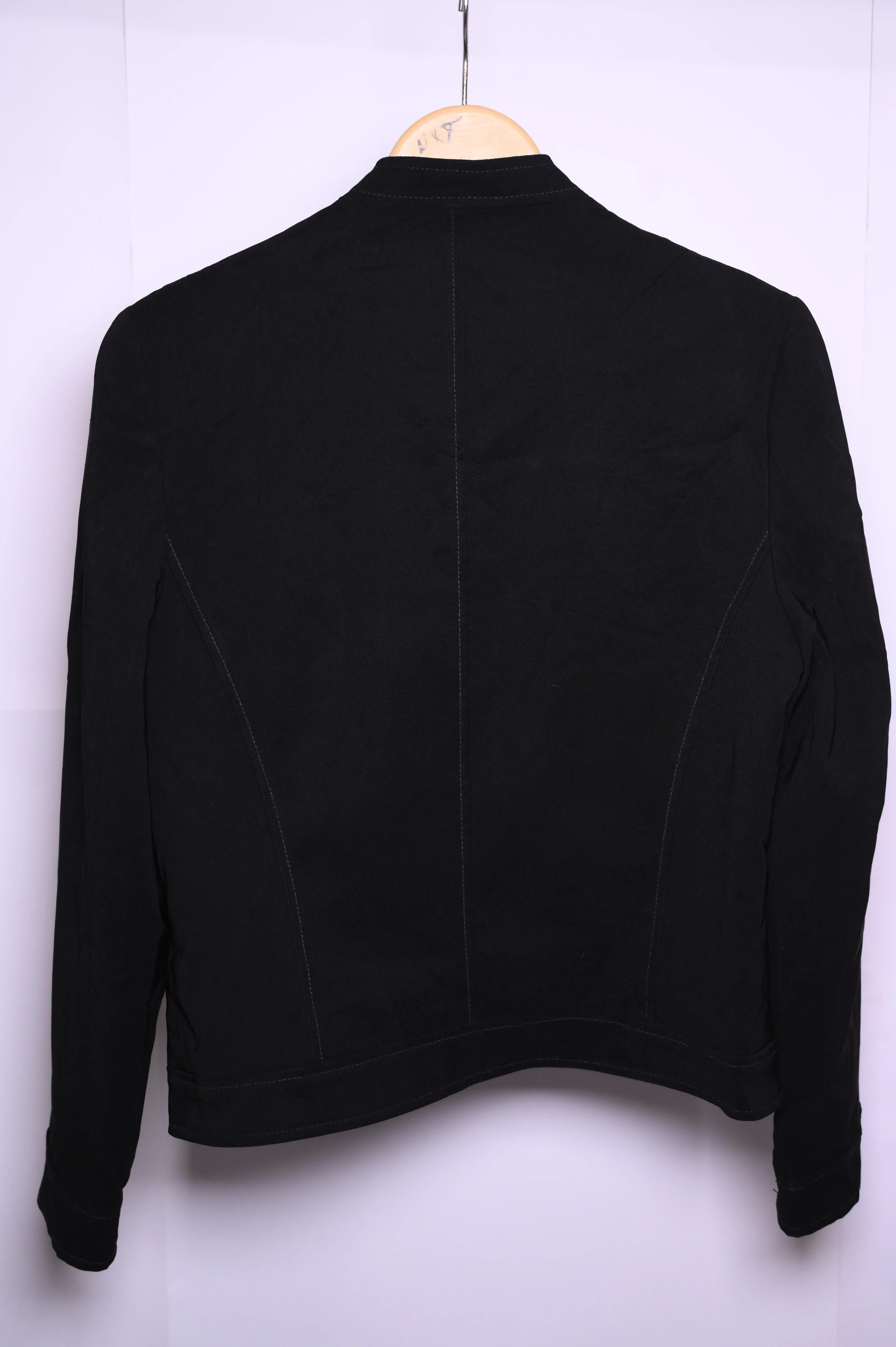Thriftyfy Black Zipper Jacket – Small