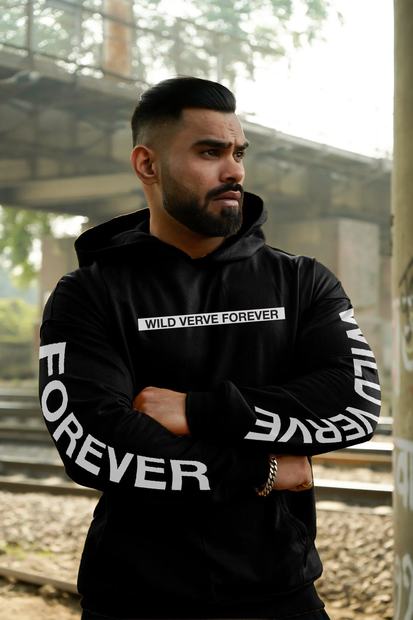 WILD VERVE FOREVER OVERSIZED HOODIE (BLACK)